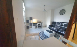 
                                                                                        Location
                                                                                         Nantes Hyper centre Studio Meublé et Equipé