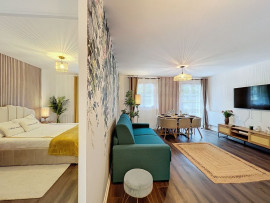 Location
New renovated apartment just 1 min from train station RER Val D’Europe , free parking underground (loyer tout inclus)