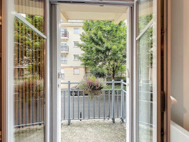 Location
New renovated apartment just 1 min from train station RER Val D’Europe , free parking underground (loyer tout inclus)