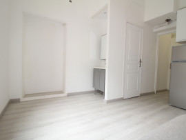 Vente
Nice 2 pièces a vendre meublé rénové ultra centre
