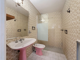 
                                                                                        Vente
                                                                                         Nice - 4 pièces traversant au coeur d'une résidence élégante