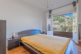 
                                                                                        Vente
                                                                                         NICE – Boulevard de Cessole / Dernier étage avec grande terrasse