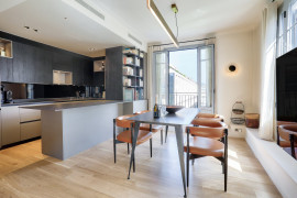 
                                                                                        Vente
                                                                                         NICE - Carré d’or - Magnifique 4 pièces de 102 m² avec terrasses dans une résidence de caractère