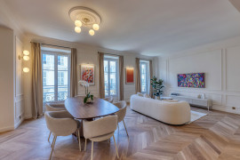 
                                                                                        Vente
                                                                                         Nice Carré d'Or – Appartement haussmannien d'exception, entièrement rénové