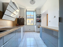 
                                                                                        Vente
                                                                                         Nice Cassini - Beau 3 pièces 71m2 avec balcon Port