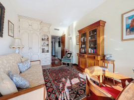 
                                                                                        Vente
                                                                                         Nice Cimiez / Cemenelum - Spacieux 3 pièces avec vue mer dans prestigieuse résidence avec parc