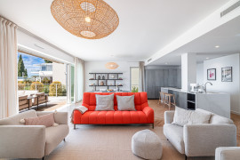
                                                                                        Vente
                                                                                         NICE - Gairaut  - Magnifique Duplex de 171 m² au sein d’un domaine fermé haut de gamme