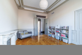 
                                                                                        Vente
                                                                                         Nice Gioffredo - Magnifique appartement bourgeois de 6 pièces au coeur des commerces de la Place Massena et proche de la mer