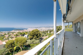 
                                                                                        Vente
                                                                                         NICE – Le Vinaigrier - 142 m² en dernier étage avec terrasses et vue panoramique d’exception