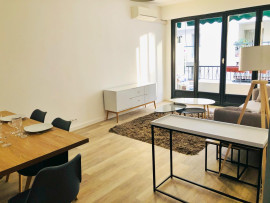 
                                                                                        Vente
                                                                                         NICE / LIBERATION - Appartement de type 2 pièces avec balcon