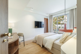 
                                                                                        Vente
                                                                                         Nice - Mont Boron - Magnifique 3 pièces de 75 m² avec terrasse et vue panoramique.
