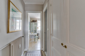 Vente
Nice Musiciens : Appartement de charme en dernier étage dans Palais bourgeois
