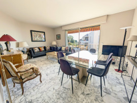 Vente
Nice Ouest Grand 3 pièces Vue Mer au calme