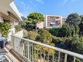 Vente
Nice Ouest Grand 3 pièces Vue Mer au calme
