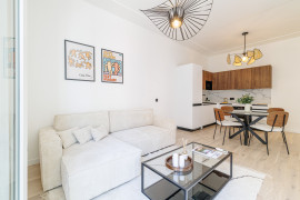 Vente
Nice - Promenade des Anglais - Magnifique 3 pièces de 59 m² avec terrasse et vue mer
