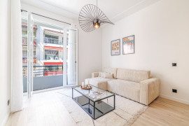 Vente
Nice - Promenade des Anglais - Magnifique 3 pièces de 59 m² avec terrasse et vue mer