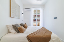 
                                                                                        Vente
                                                                                         Nice - Promenade des Anglais - Magnifique 3 pièces de 59 m² avec terrasse et vue mer