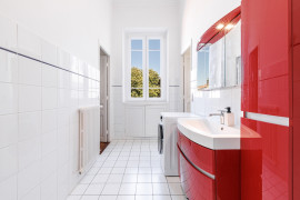 
                                                                                        Vente
                                                                                         Nice quartier Wilson - Beau 4/5 pièces de 145 m² dans magnifique immeuble bourgeois