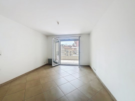 Vente
Nice Riquier – Spacieux 2 pièces de 39 m2 disposant d’une belle terrasse exposée Sud