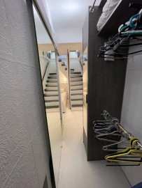 
                                                                                        Vente
                                                                                         Nice Valrose - Charmant 2 pièces en duplex dans un Palais Belle Epoque entouré de jardins