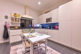 Vente
NICE - Vieille Ville : Élégant appartement 3 pièces de 109m² dan