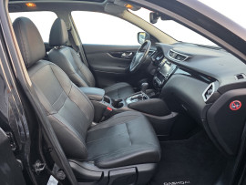 
                                                                                        Voiture
                                                                                         NISSAN QASHQAI - 1.6 dCi 130 CV 360° - 7 CV