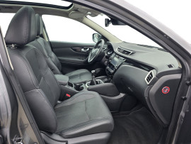 
                                                                                        Voiture
                                                                                         NISSAN QASHQAI - 1.6 dCi 130 CV TEKNA - 7 CV