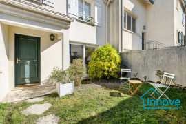 Vente
Nouvelle France : Belle maison familiale avec 5 chambres/1 burea
