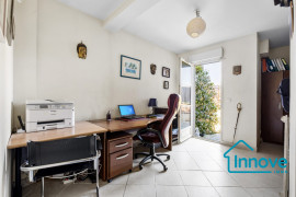 Vente
Nouvelle France : Belle maison familiale avec 5 chambres/1 burea