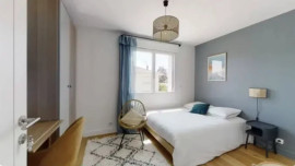 
                                                                                        Vente
                                                                                         Opportunité à saisir - BORDEAUX Rive Gauche