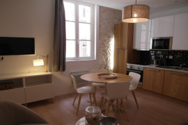 
                                                                                        Location
                                                                                         Panier city