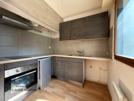 
                                                                                        Vente
                                                                                         PARC STE MARIE - 2 pièces à vendre