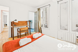 
                                                                                        Vente
                                                                                         Paris 10ème 3 pièces 58 m² calme sur cour à neuf