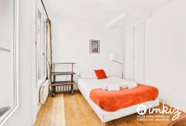 
                                                                                        Vente
                                                                                         Paris 10ème 3 pièces 58 m² calme sur cour à neuf