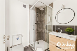 
                                                                                        Vente
                                                                                         Paris 10ème 4 pièces 98 m² sur rue rénové