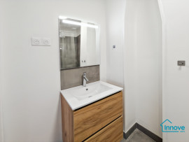 Location
Paris 14 – Charmant 2 pièces traversant, lumineux et avec bel