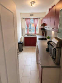 
                                                                                        Location
                                                                                         PARIS 15e – LOCATION MEUBLÉE – 3 PIÈCES 65 m²