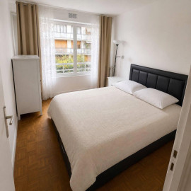 
                                                                                        Location
                                                                                         PARIS 15e – LOCATION MEUBLÉE – 3 PIÈCES 65 m²