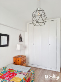 
                                                                                        Vente
                                                                                         Paris 20ème 3P traversant 66 m² rénové avec cave