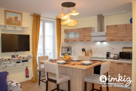 
                                                                                        Vente
                                                                                         Paris 4ᵉ  5 pièces 95 m² meublé rendement locatif