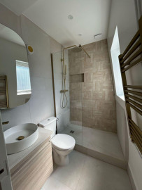 
                                                                                        Location
                                                                                         Paris XVl Apparement haussemanien