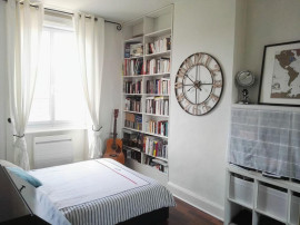 
                                                                                        Location
                                                                                         Particulier loue 3 pièces 51m²