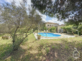 
                                                                                        Vente
                                                                                         Partie de Mas avec dépendance sur terrain