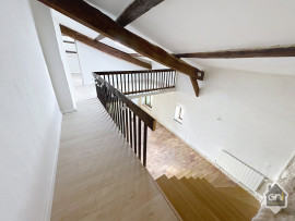 
                                                                                        Vente
                                                                                         Partie de Mas avec dépendance sur terrain