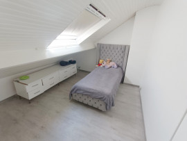 Vente
Pavillon 2 chambres, jardin, garage