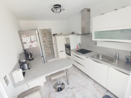 Vente
Pavillon 2 chambres, jardin, garage