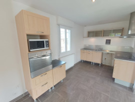 Vente
Pavillon 3 chambres et garage Rainneville