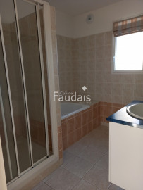 Location
PAVILLON A LOUER 170 M2 A 5 MIN DE SAINT-LO