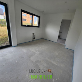 
                                                                                        Vente
                                                                                         Pavillon neuf 3 chambres