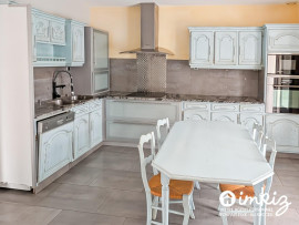 
                                                                                        Vente
                                                                                         Pavillon Plain Pieds 7 pièces - Terrain 957 m²